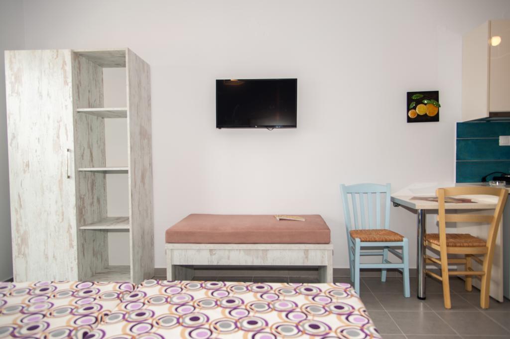 Efrilias Studios & Apartments Kíssamos Dış mekan fotoğraf